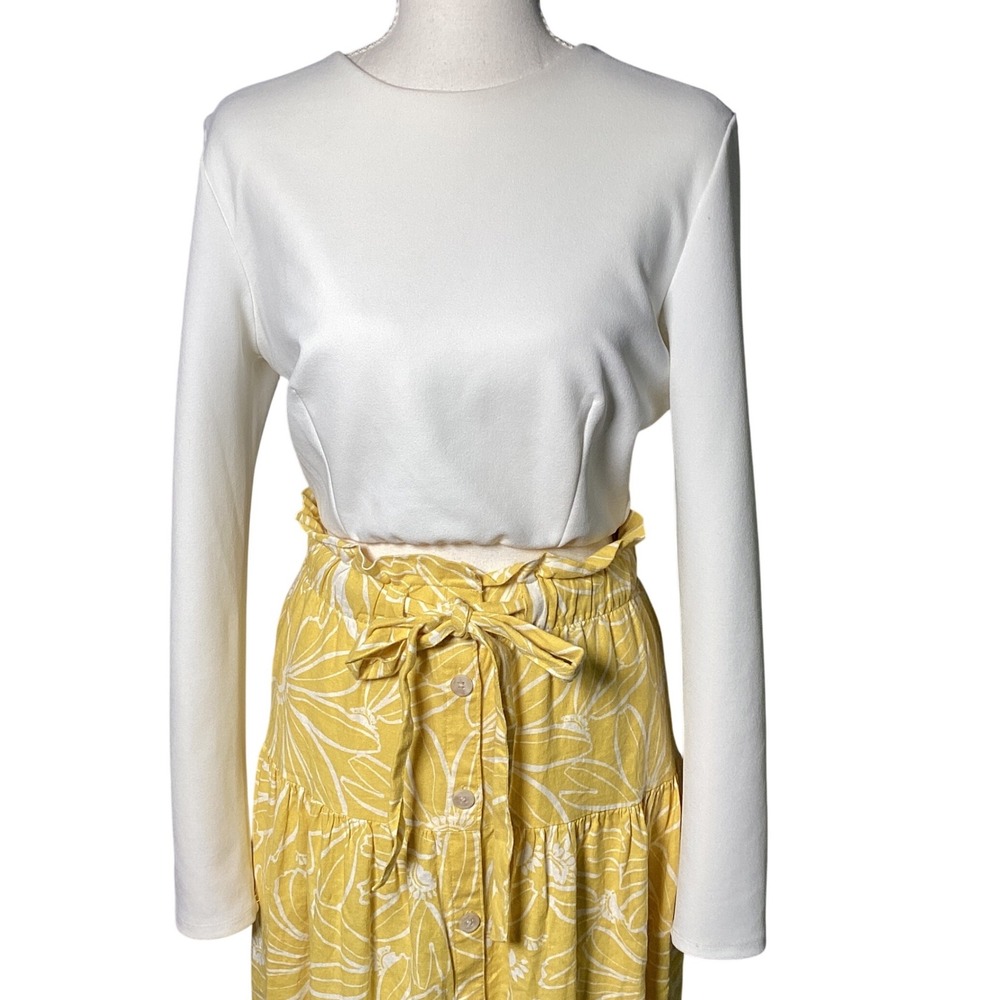 Akira True Passion Top Women Size‎ Large White Long Sleeve Cropped Blouse
